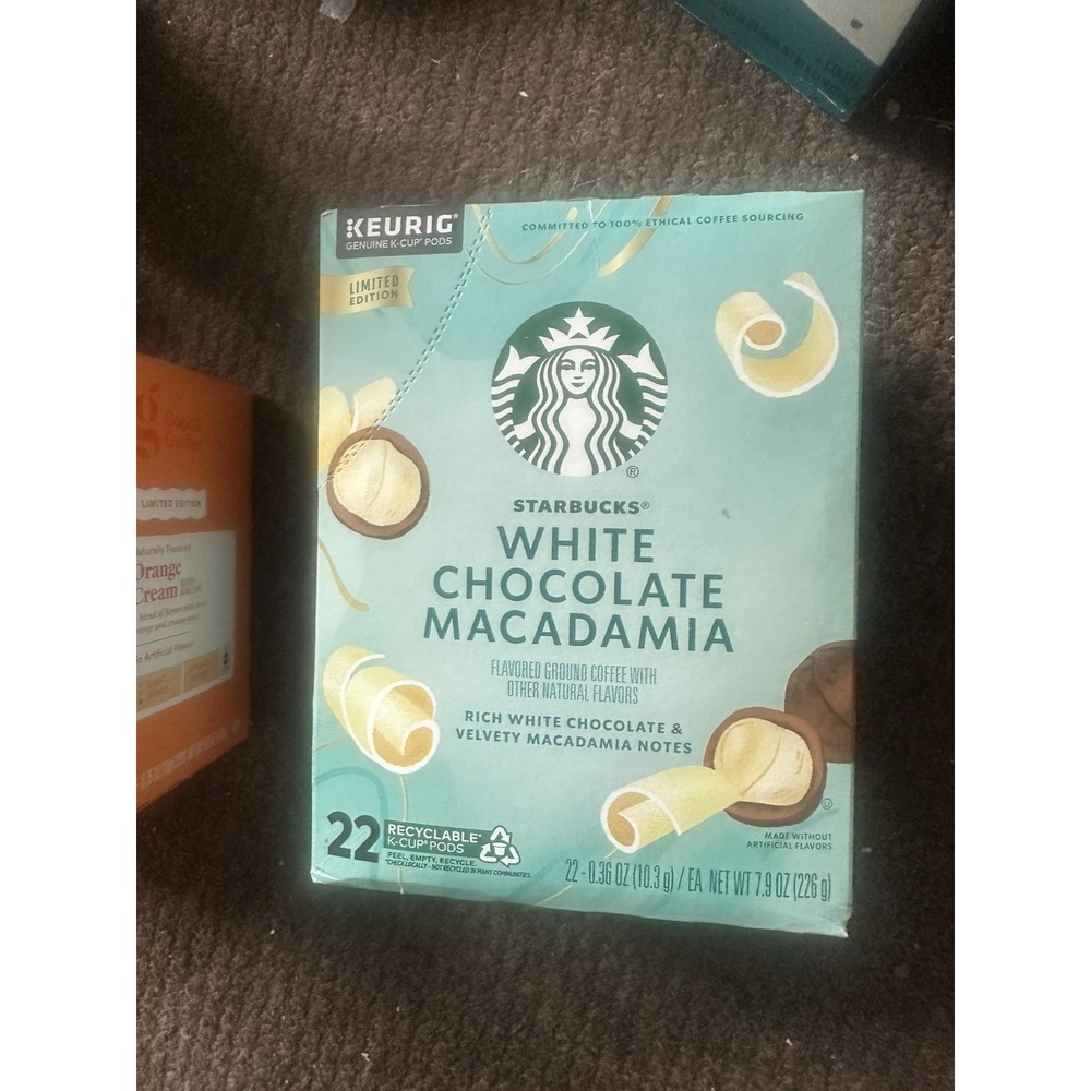 Starbucks White Chocolate Macadamia K-Cup Pods for Keurig, 22 Ct Exp jan 2027